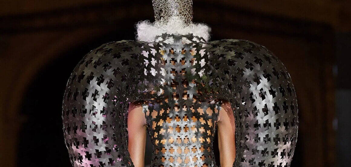 Noir Kei Ninomiya: Ready-To-Wear SS23 - 10 Magazine USA